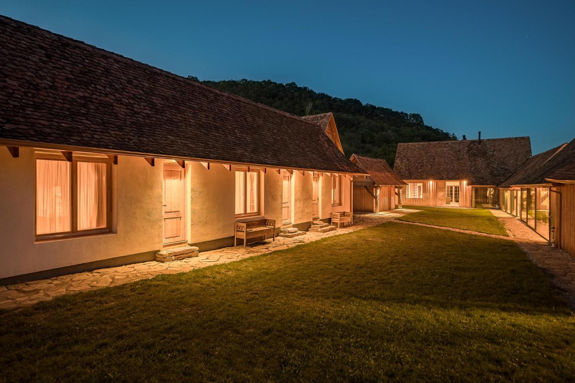 Mesendorf Gasthaus Bagian luar foto